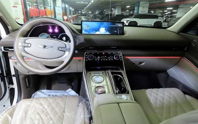 인천믿을만한중고차매매사이트 GV80 가솔린 2.5T AWD 매물 사진 3 - 2022/04 61,569km